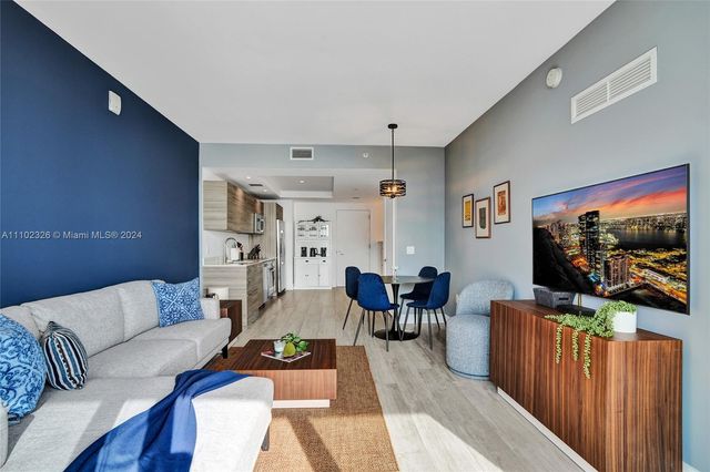 121 NE 34th St 2906, Miami, FL 33137