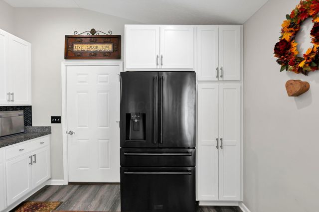 1220 Timber Wood Drive, Marysville, OH 43040