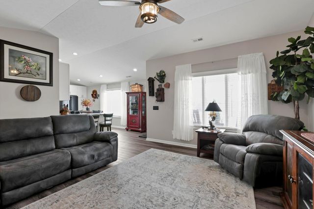 1220 Timber Wood Drive, Marysville, OH 43040