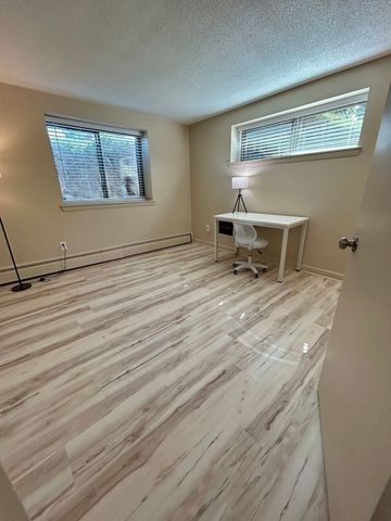 70 Charlesbank Way F, Waltham, MA 02453