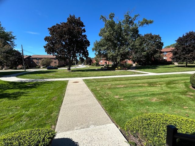 70 Charlesbank Way F, Waltham, MA 02453
