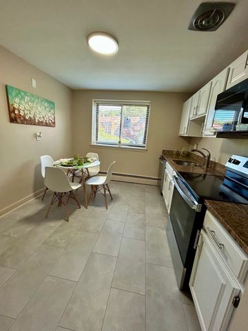 70 Charlesbank Way F, Waltham, MA 02453