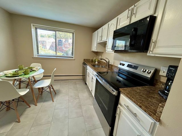 70 Charlesbank Way F, Waltham, MA 02453