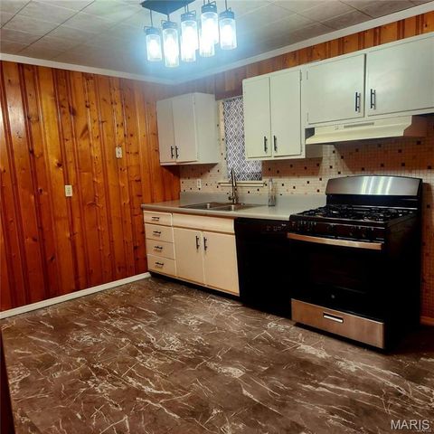 2 Taylor, Wentzville, MO 63385