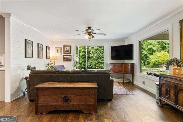 10 Dimsdale Lane, Alpharetta, GA 30004