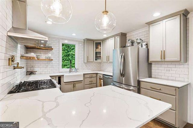 10 Dimsdale Lane, Alpharetta, GA 30004