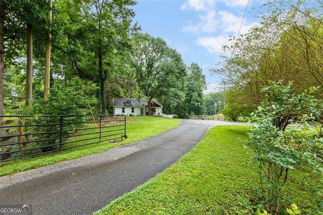 10 Dimsdale Lane, Alpharetta, GA 30004