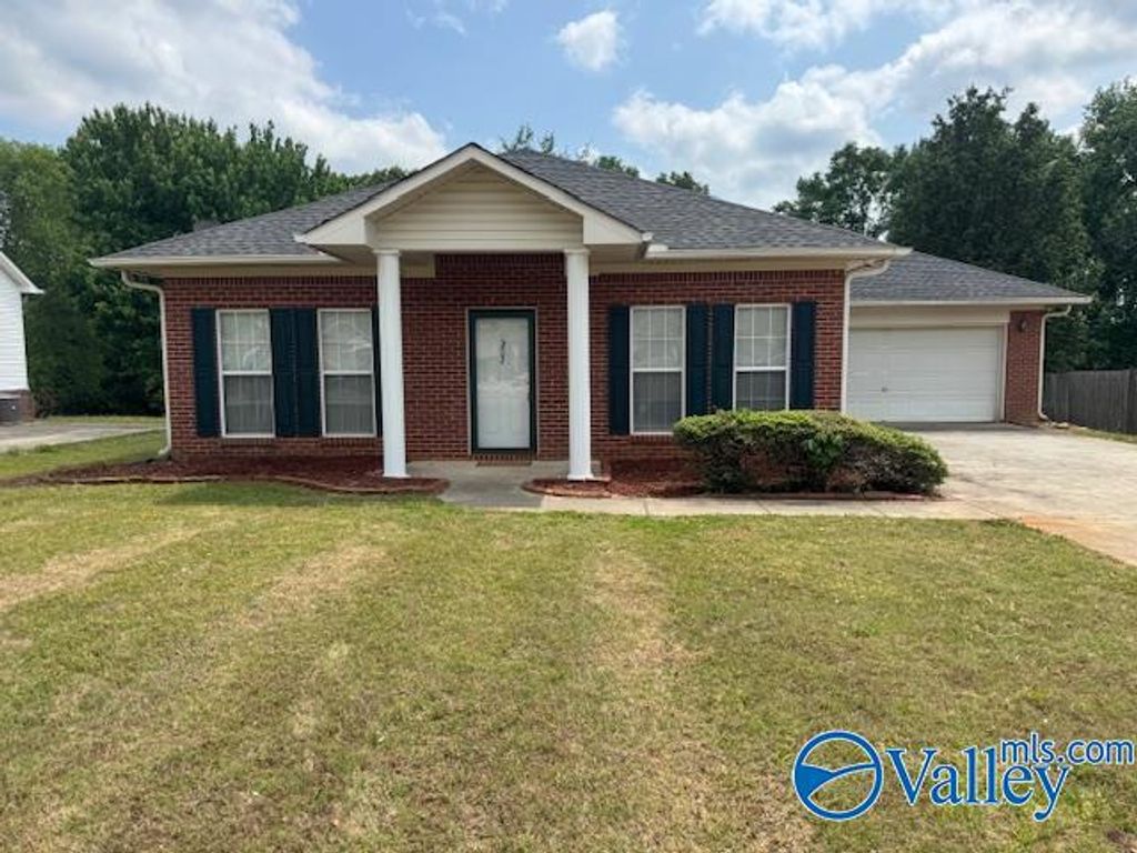 202 Blue Sage Drive, Harvest, AL 35749