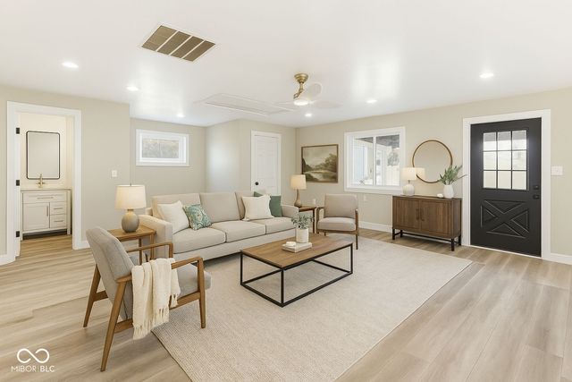 2752 W County Road 150 N, New Castle, IN 47362