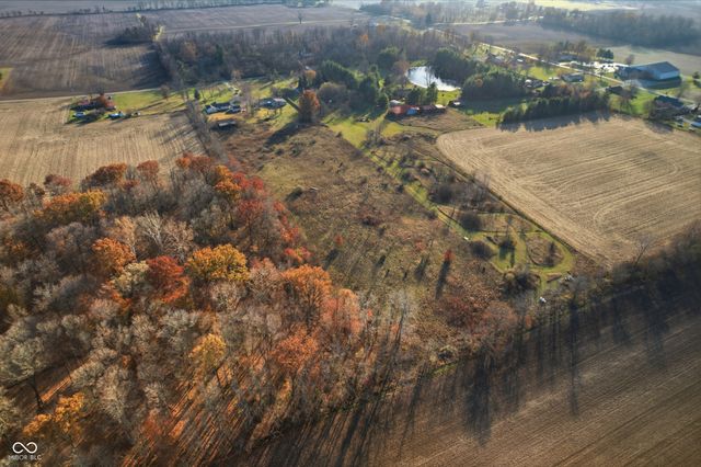 2752 W County Road 150 N, New Castle, IN 47362