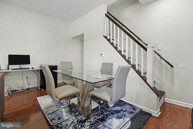 348 E BROAD ST, Burlington, NJ 08016