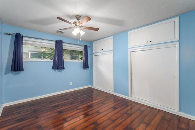 3219 E Skinner, Wichita, KS 67218