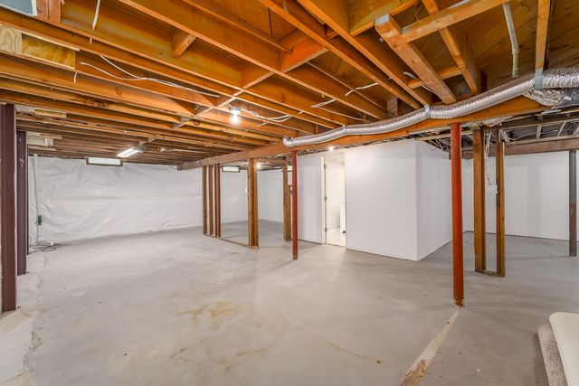 3219 E Skinner, Wichita, KS 67218