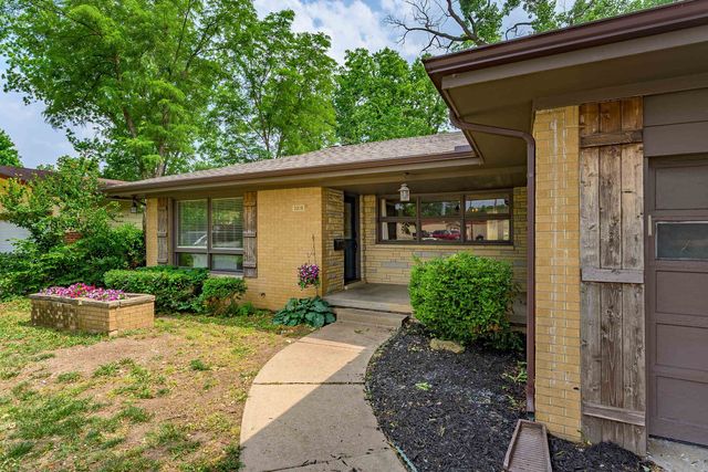 3219 E Skinner, Wichita, KS 67218