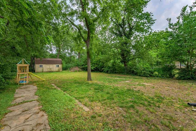 3219 E Skinner, Wichita, KS 67218