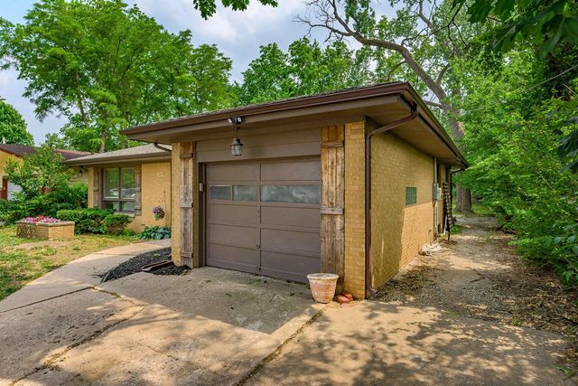 3219 E Skinner, Wichita, KS 67218