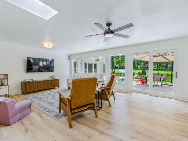 2615 Flakewood Road, Little Rock, AR 72207