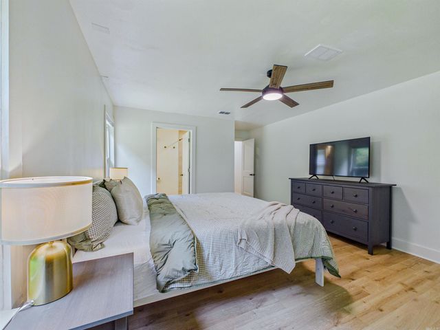 2615 Flakewood Road, Little Rock, AR 72207