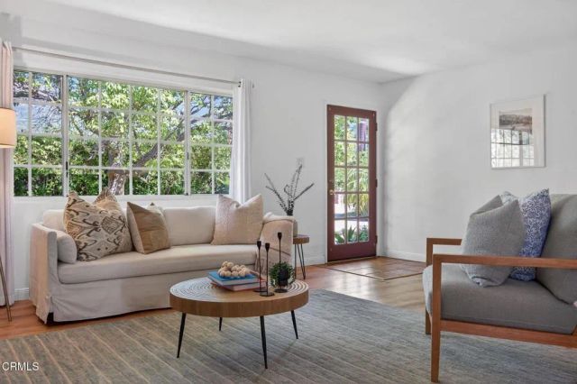 1054 Fairview Road, Ojai, CA 93023