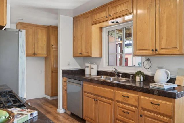 1054 Fairview Road, Ojai, CA 93023