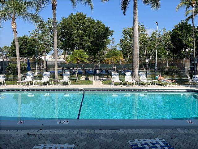 6345 Bay Club Drive 3, Fort Lauderdale, FL 33308