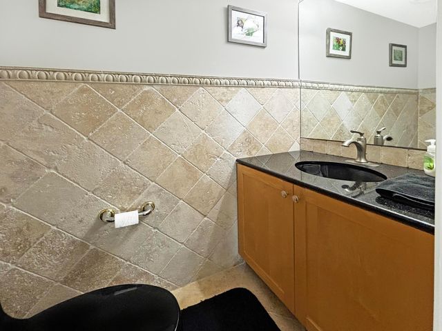 6345 Bay Club Drive 3, Fort Lauderdale, FL 33308