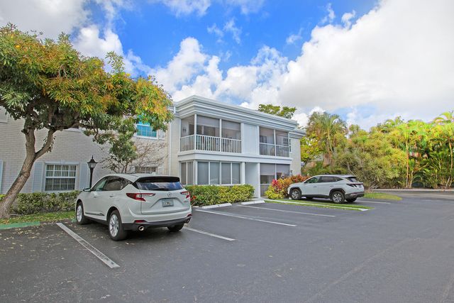 6345 Bay Club Drive 3, Fort Lauderdale, FL 33308