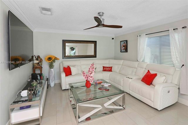 14716 SW 111th Ter, Miami, FL 33196