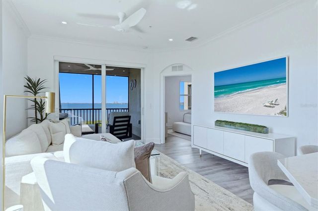 850 TIDEWATER SHORES LOOP 301, Bradenton, FL 34208