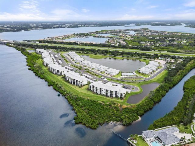 850 TIDEWATER SHORES LOOP 301, Bradenton, FL 34208