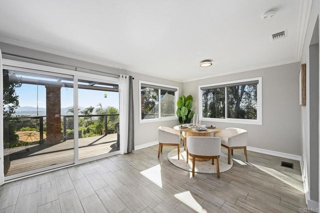 1118 Orangewood Drive, Escondido, CA 92025