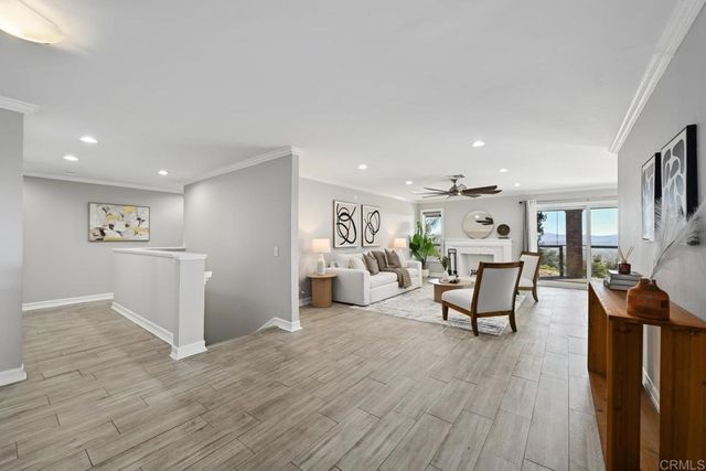 1118 Orangewood Drive, Escondido, CA 92025
