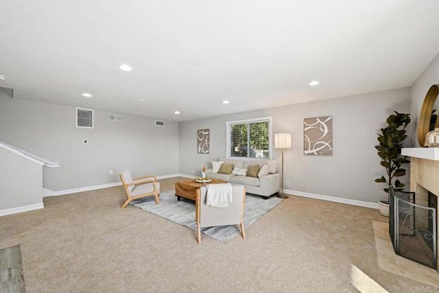 1118 Orangewood Drive, Escondido, CA 92025
