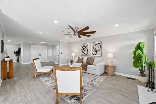 1118 Orangewood Drive, Escondido, CA 92025