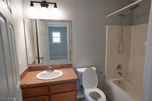 6387 Forest Park Drive, North Ridgeville, OH 44039