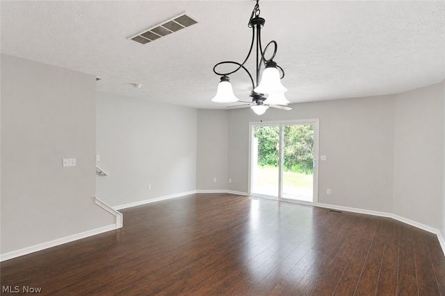 6387 Forest Park Drive, North Ridgeville, OH 44039