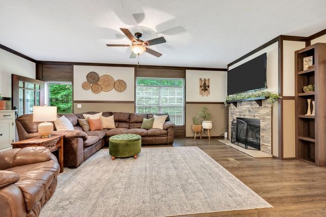 2209 Highway 48 South, Dickson, TN 37055