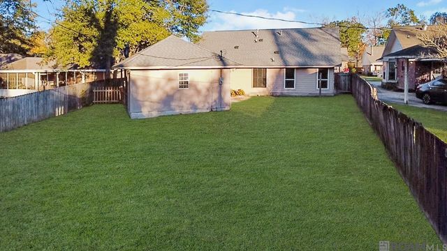 3822 Country View Dr, Baton Rouge, LA 70816