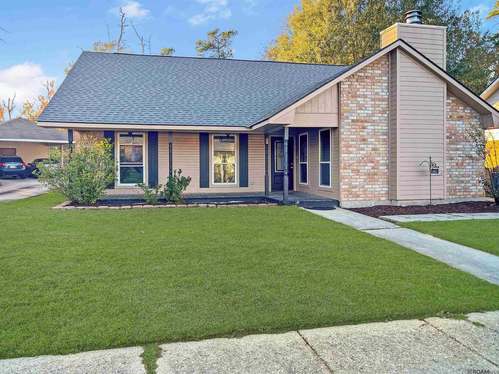 3822 Country View Dr, Baton Rouge, LA 70816