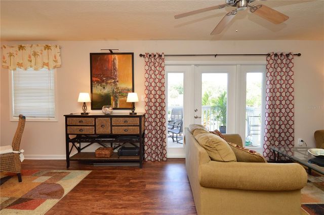 3889 POMPANO DRIVE SE C, St Petersburg, FL 33705