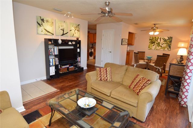 3889 POMPANO DRIVE SE C, St Petersburg, FL 33705