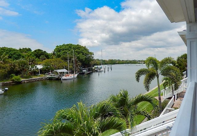 3889 POMPANO DRIVE SE C, St Petersburg, FL 33705