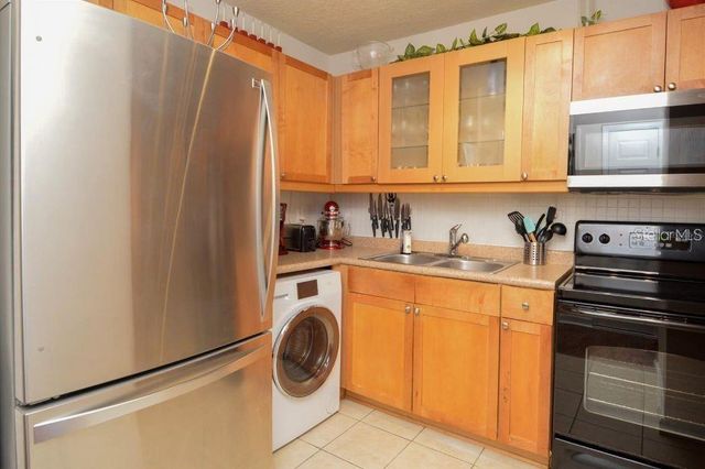 3889 POMPANO DRIVE SE C, St Petersburg, FL 33705