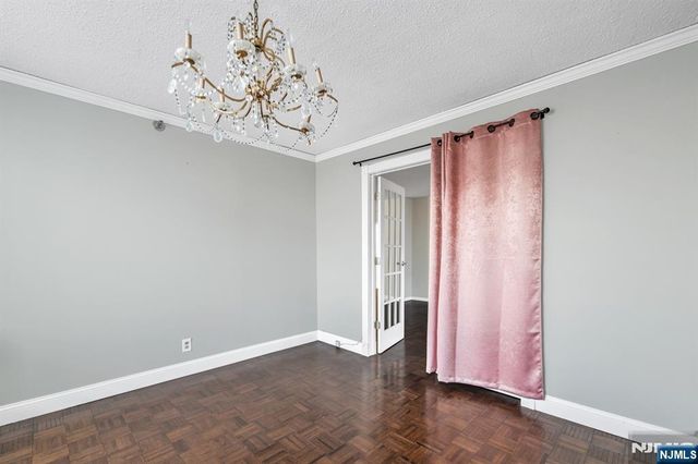 326 Prospect Avenue 8E, Hackensack, NJ 07601