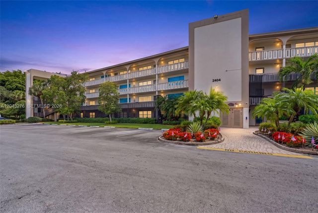 2404 Antigua Cir M2, Coconut Creek, FL 33066