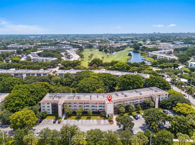 2404 Antigua Cir M2, Coconut Creek, FL 33066