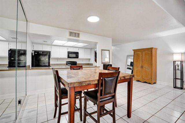 929 NW 45th St 929, Deerfield Beach, FL 33064