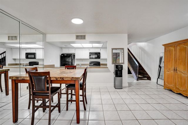929 NW 45th St 929, Deerfield Beach, FL 33064