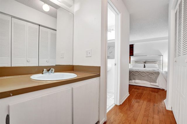 929 NW 45th St 929, Deerfield Beach, FL 33064
