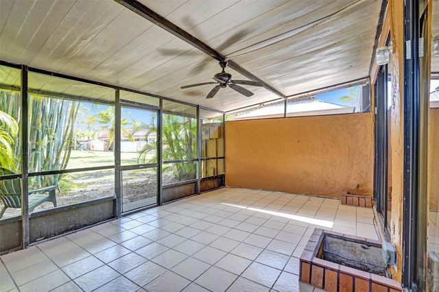 929 NW 45th St 929, Deerfield Beach, FL 33064